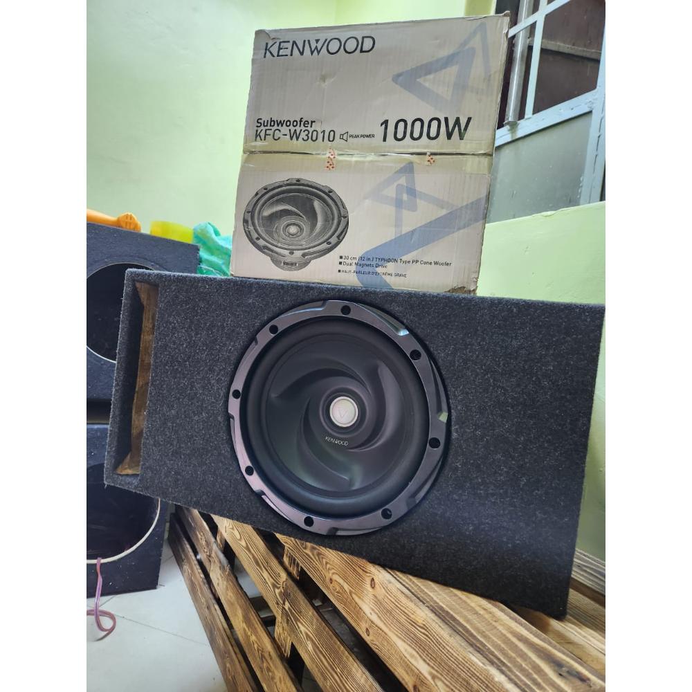 Kenwood 1000 Watts with Precision